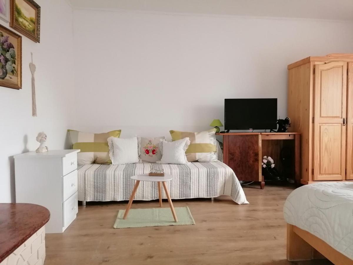 Marianna Apartman Дьєнешдіаш Екстер'єр фото